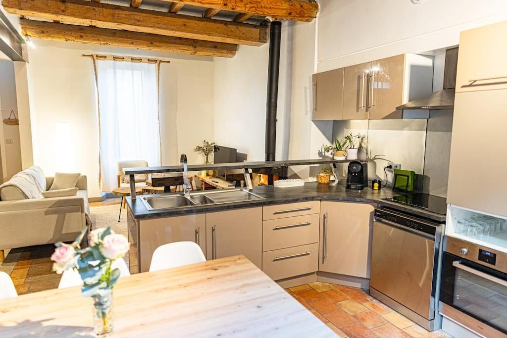 Maison De Village Barbentane Avec Spa Экстерьер фото